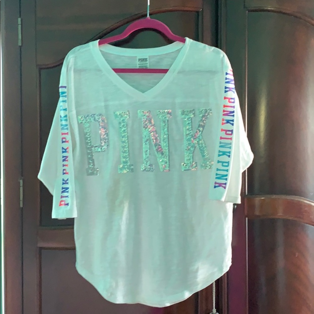 PINK - VS SHIRT - SIZE: XS